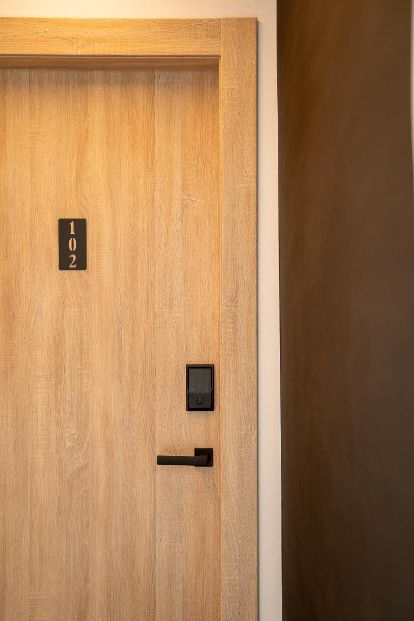 Incorsο - Smart Luxury Stay - Athens Airport - 24Hr Passcode Check In Markópoulon Dış mekan fotoğraf